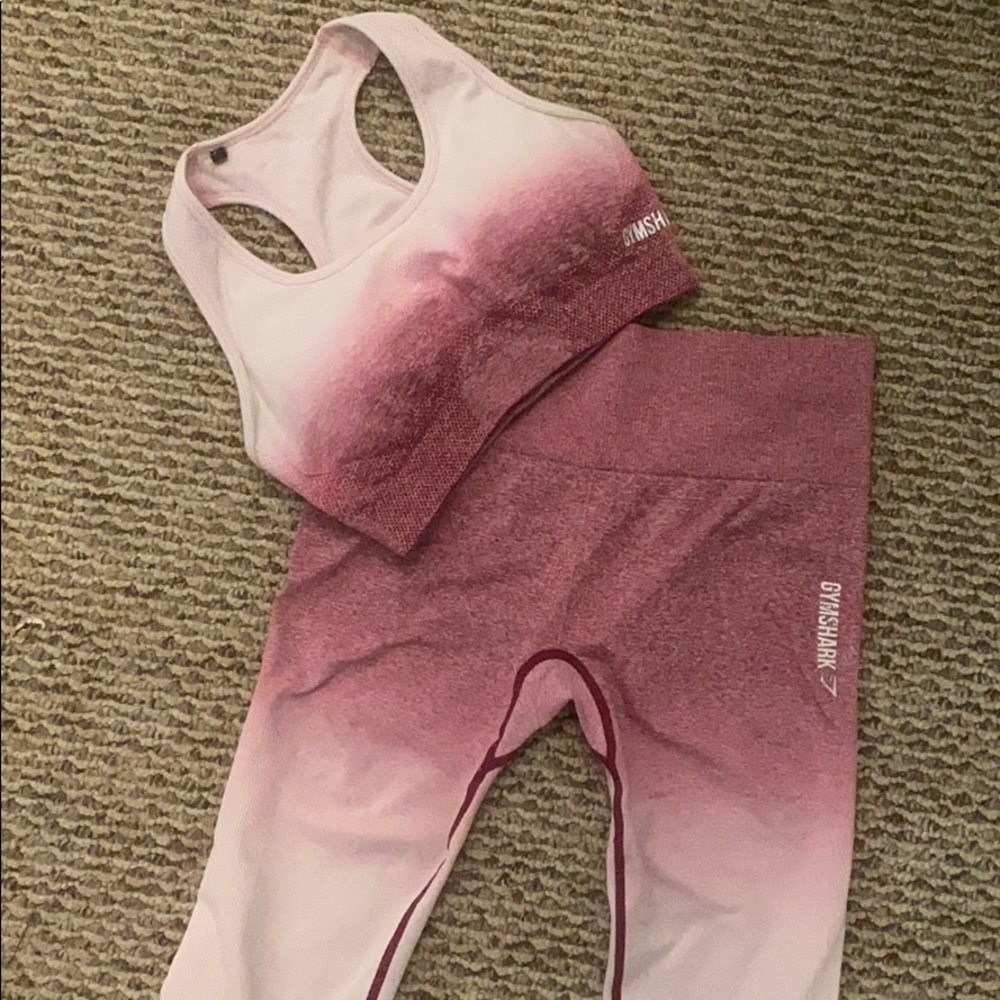 Gymshark pink/white ombrè set